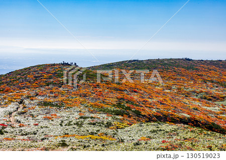 秋色に染まる 栗駒山の絶景 秋色に染まる 栗駒山の絶景 130519023