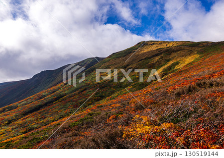 秋色に染まる 栗駒山の絶景 秋色に染まる 栗駒山の絶景 130519144
