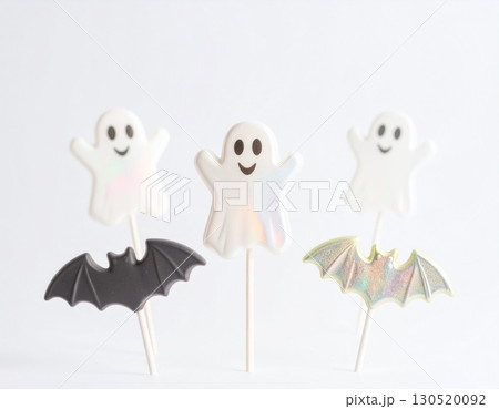 かわいい ゴーストとコウモリ キャンディ かわいい ゴーストとコウモリ キャンディ 130520092