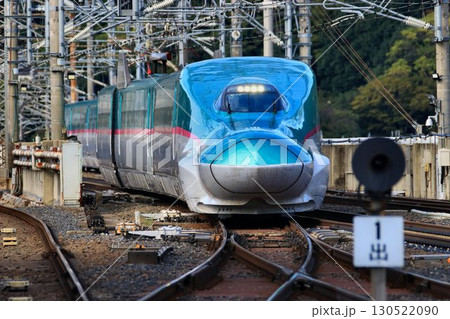 東北新幹線のボトルネック… 福島駅の平面交差を通過するE5系新幹線 130522090