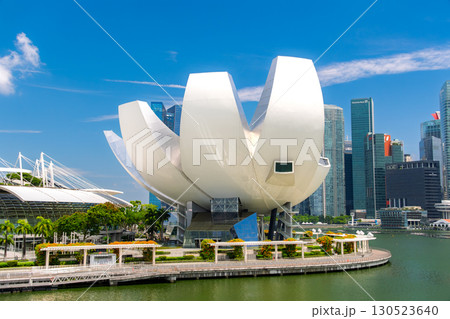 シンガポール マリーナベイ・サンズ、アート・サイエンス・ミュージアム シンガポール マリーナベイ・サンズ、アート・サイエンス・ミュージアム 130523640