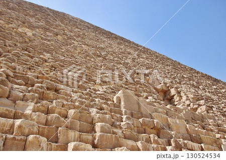 クフ王のピラミッド（ギザ） 130524534