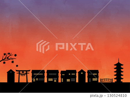 五重塔や町屋のイメージ夕焼けの風景 130524810
