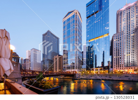 Scenic view of downtown Chicago during sunset Scenic view of downtown Chicago during sunset 130528031