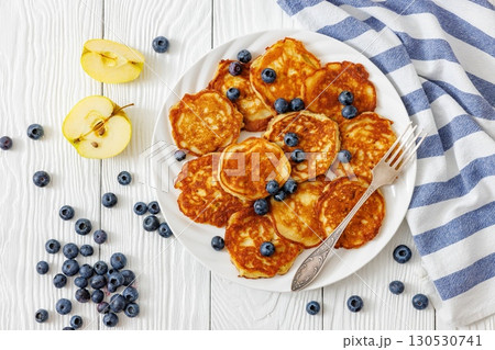 fried hot and crispy pancakes with blueberries fried hot and crispy pancakes with blueberries 130530741
