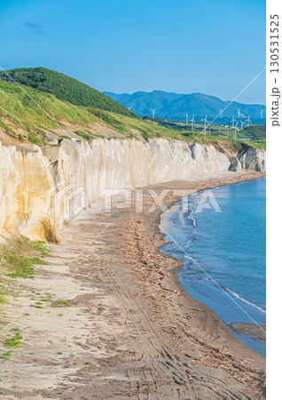 北海道・滝瀬海岸の昼の美しい海岸風景 北海道・滝瀬海岸の昼の美しい海岸風景 130531525