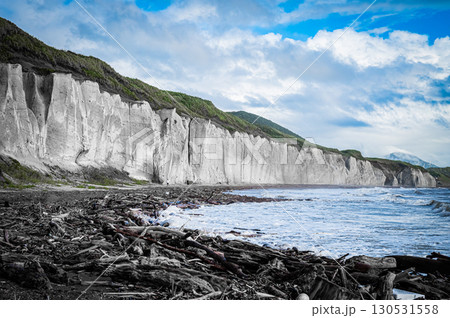 北海道・滝瀬海岸の昼の美しい海岸風景 北海道・滝瀬海岸の昼の美しい海岸風景 130531558