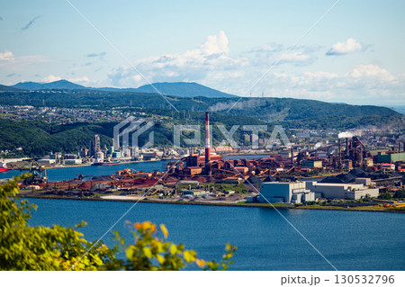 測量山から見た室蘭の工場 測量山から見た室蘭の工場 130532796