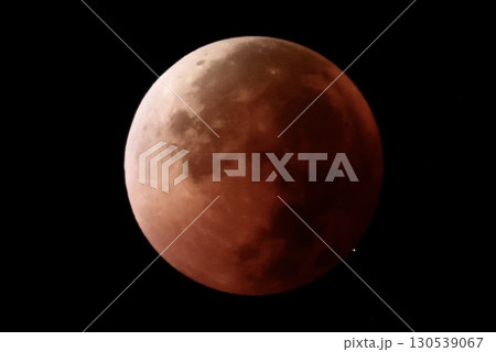 「皆既月食」2025年9月8日 「皆既月食」2025年9月8日 130539067