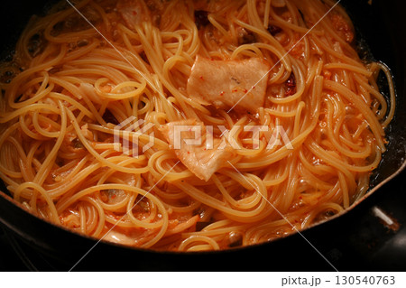 キムチパスタ キムチのパスタ キムチパスタ キムチのパスタ 130540763