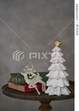 クリスマスイメージ 卓上クリスマスツリー クリスマスイメージ 卓上クリスマスツリー 130544664