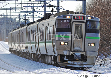 千歳線 島松ー北広島 JR北海道 733系 B-3201編成(札幌) エアポート 千歳線 島松ー北広島 JR北海道 733系 B-3201編成(札幌) エアポート 130545627