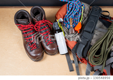 熊スプレーを導入した動物除けグッズ 熊スプレーを導入した動物除けグッズ 130548950