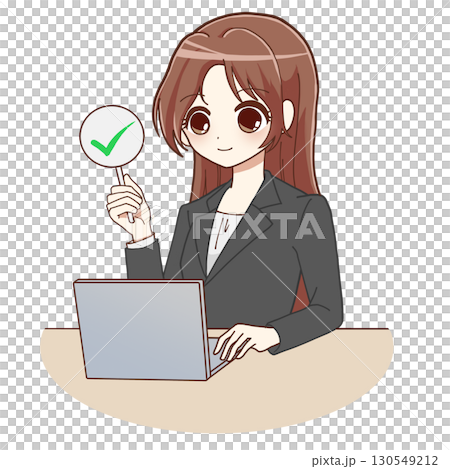 一名身穿西裝的女子正在操作電腦(已勾選) 一名身穿西裝的女子正在操作電腦(已勾選) 130549212