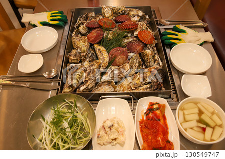 Korean Seafood Food. Steamed oysters and scallops 130549747