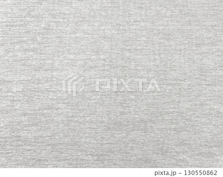 ポリエステル100％の明るい白灰色の布地の細かい編目の横長の背景画像 130550862