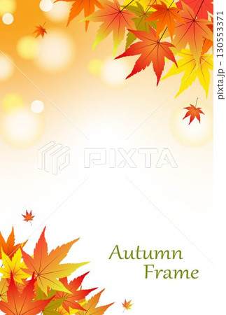 秋の紅葉と優しい光のベクターイラストフレーム 130553371