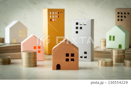 不動産とお金 物件 資産 財産 住居 不動産 家 不動産とお金 物件 資産 財産 住居 不動産 家 130554229