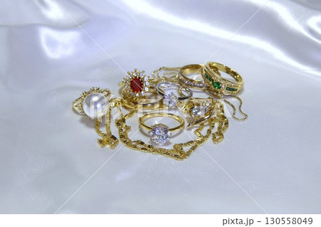 ジュエリー 宝石 買取り ビジネス プレゼント ジュエリー 宝石 買取り ビジネス プレゼント 130558049