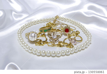 ジュエリー 宝石 買取り ビジネス プレゼント ジュエリー 宝石 買取り ビジネス プレゼント 130558061