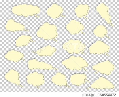 一組簡單的蓬鬆雲狀對話泡泡。顏色錯位，黃色。 130558872