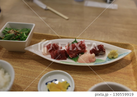 刺身 切り身 刺し身 130559919