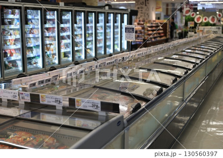 冷凍食品 スーパー スーパーマーケット 130560397