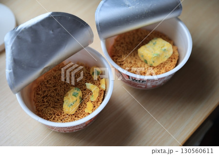 ヌードル 拉麺 麺 130560611