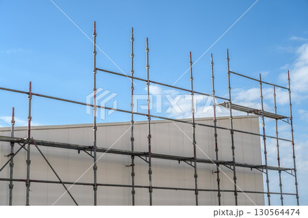くさび緊結式足場の架け払い 130564474