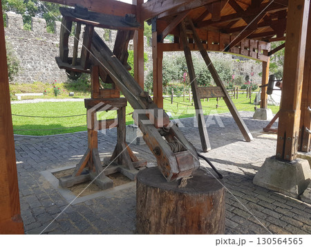 Ancient catapult in Fortress Ancient catapult in Fortress 130564565