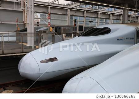 空気力学 コックピット 操縦席 130566265