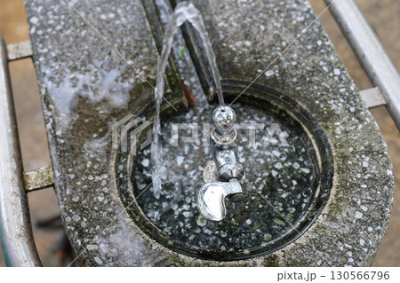 ディスペンサー 水源地 水資源 130566796
