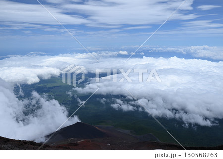 富士山、登山、富士宮ルート、静岡県 130568263