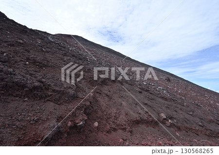 富士山、登山、富士宮ルート、静岡県 130568265