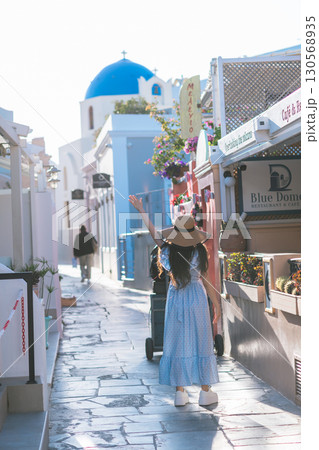 サントリーニ島の美しい風景 130568935