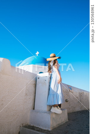 サントリーニ島の美しい風景 130568961