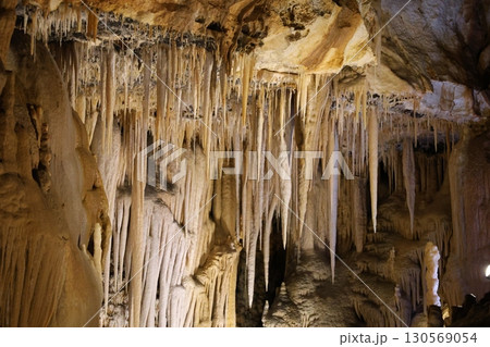 神秘的な南大東島の鍾乳洞 130569054