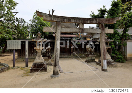 摂社十二神社本殿　豊中市　原田神社　岡町曽根ウォーク 130572471
