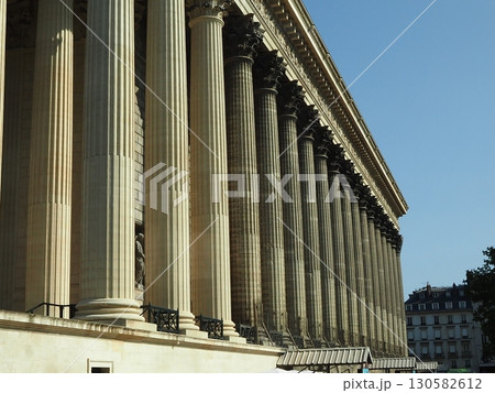 パリ観光 130582612