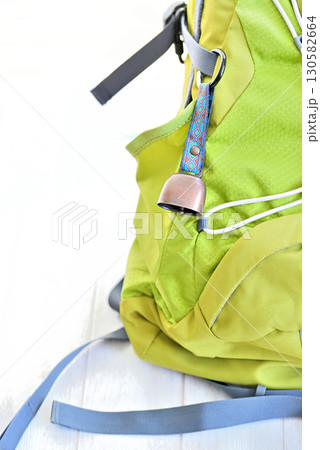 熊鈴　カラビナ付きベル 130582664