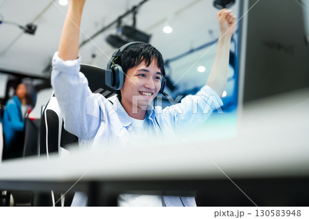 eスポーツ eスポーツ 130583948