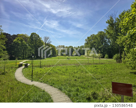 Peaceful Green Park Landscape city escape Peaceful Green Park Landscape city escape 130586548