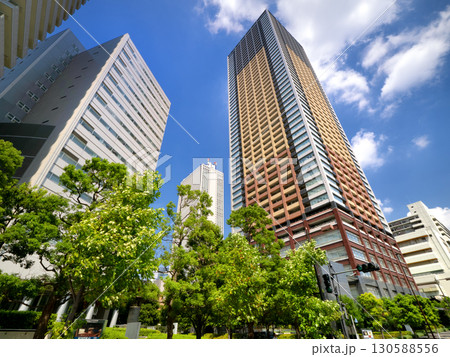 東池袋の高層ビル街 東池袋の高層ビル街 130588556