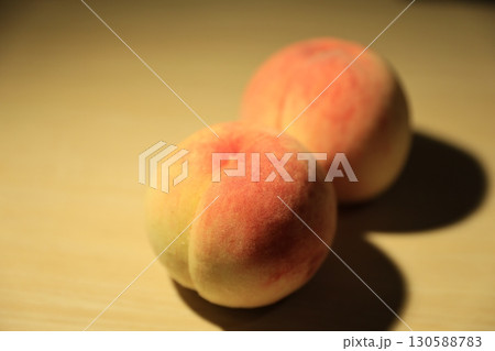 もも モモ ピーチ 130588783