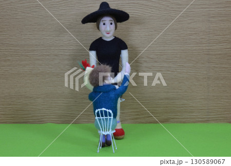 花束贈呈 花束贈呈 130589067