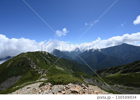 仙丈ヶ岳登山、山梨県 仙丈ヶ岳登山、山梨県 130589934