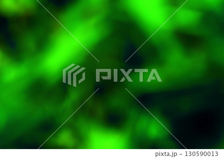夜空にオーロラが複雑に発光するようなグリーンネオンカラーの抽象イメージ背景テクスチャー 夜空にオーロラが複雑に発光するようなグリーンネオンカラーの抽象イメージ背景テクスチャー 130590013