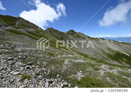 仙丈ヶ岳登山、山梨県 130590590