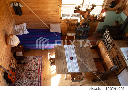 ログハウスの室内 ログハウスの室内 130591091