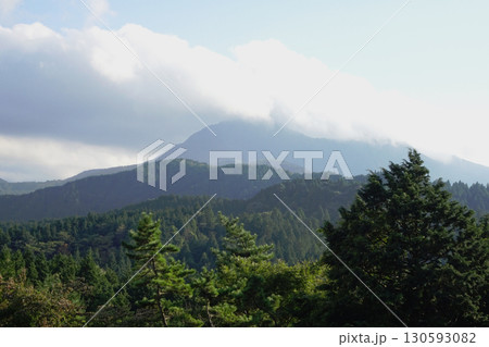 足柄城址から見る金時山【足柄山】静岡県駿東郡/神奈川県南足柄市・9月 足柄城址から見る金時山【足柄山】静岡県駿東郡/神奈川県南足柄市・9月 130593082